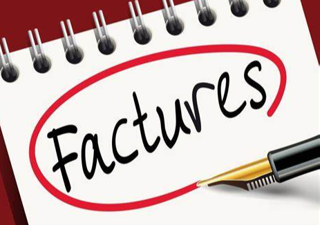 Dialectique facture de complaisance / facture fictive